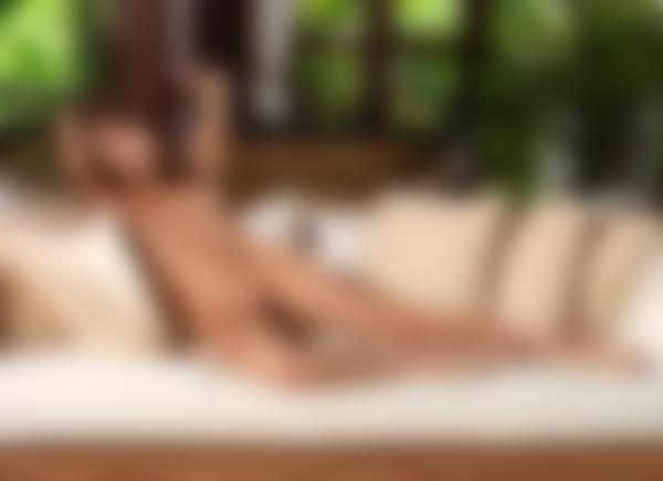 ギャラリー10の画像番号リンダ・L　トロピカル