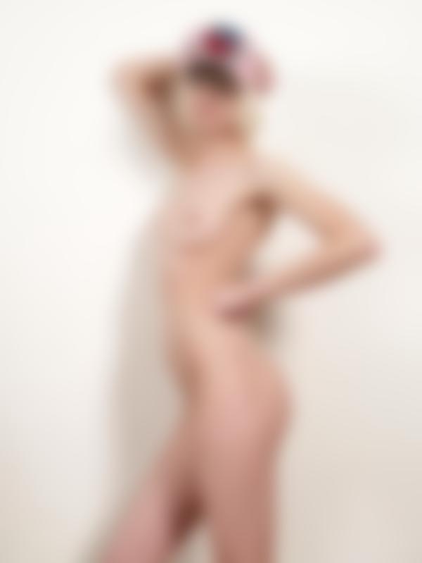 Bilde #9 fra galleriet Olena O. trucker jente