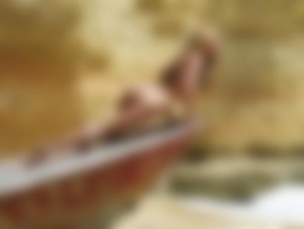 Mynd #9 úr myndasafninu Thea skip brotnaði